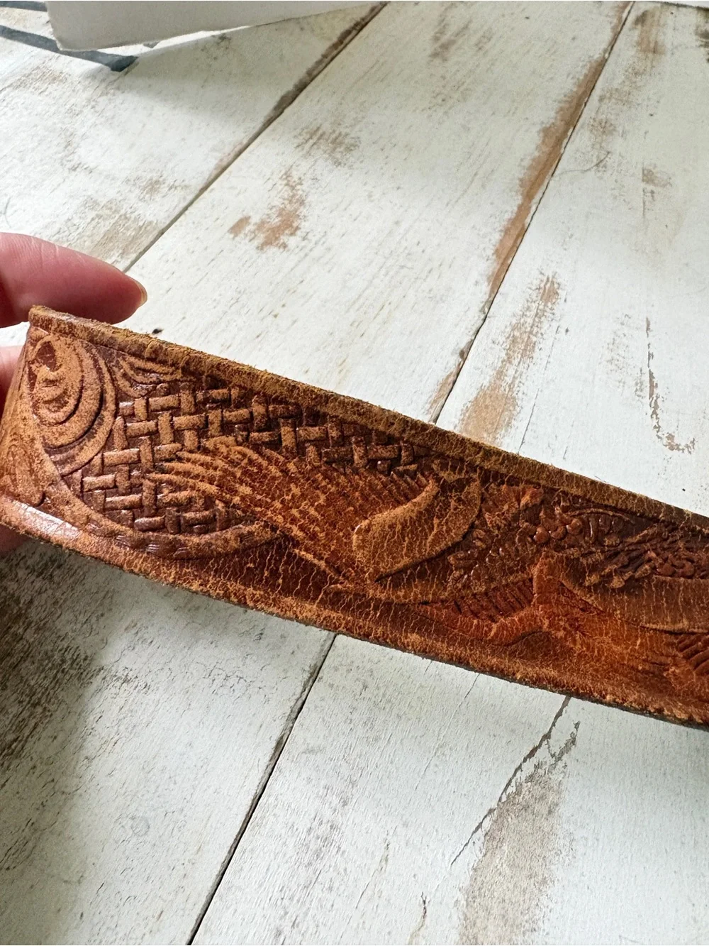 Vintage western top grain leather belt tooled made in Mexico silver buckle sz 44